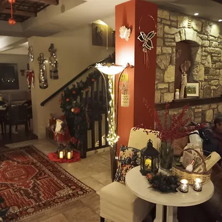 Pandion Luxury Boutique Hotel & Suites With Spa Отель