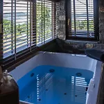 Pandion Luxury Boutique Hotel & Suites With Spa Hotel *