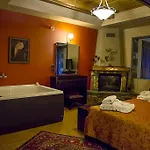 Pandion Luxury Boutique & With Hotel