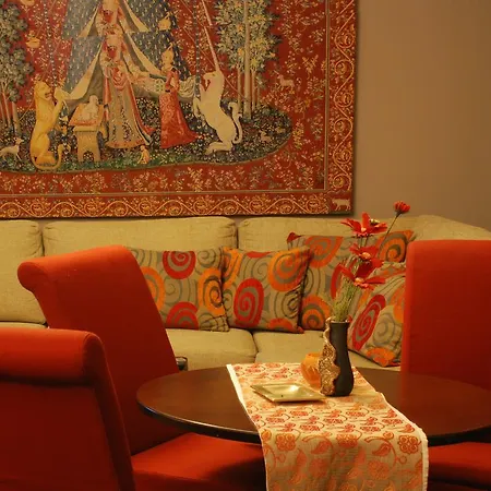 Pandion Luxury Boutique Hotel & Suites With Spa Отель Неохорион