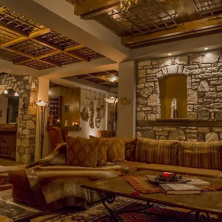 Pandion Luxury Boutique Hotel & Suites With Spa