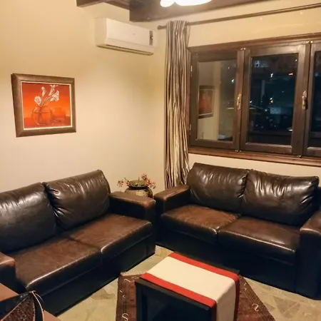 Pandion Luxury Boutique Hotel & Suites With Spa Отель *