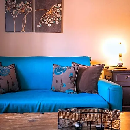 Pandion Luxury Boutique & With