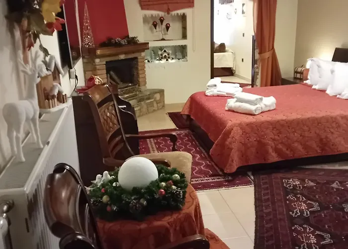 Pandion Luxury Boutique & With