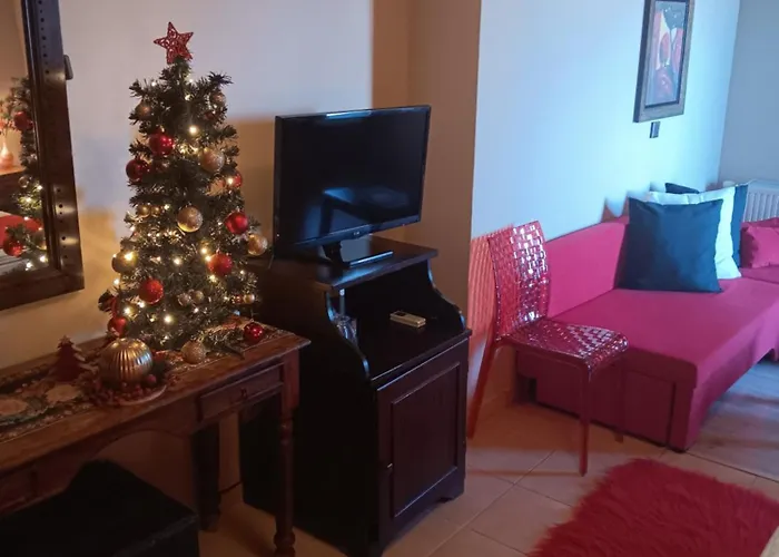 Pandion Luxury Boutique & With Neohóri